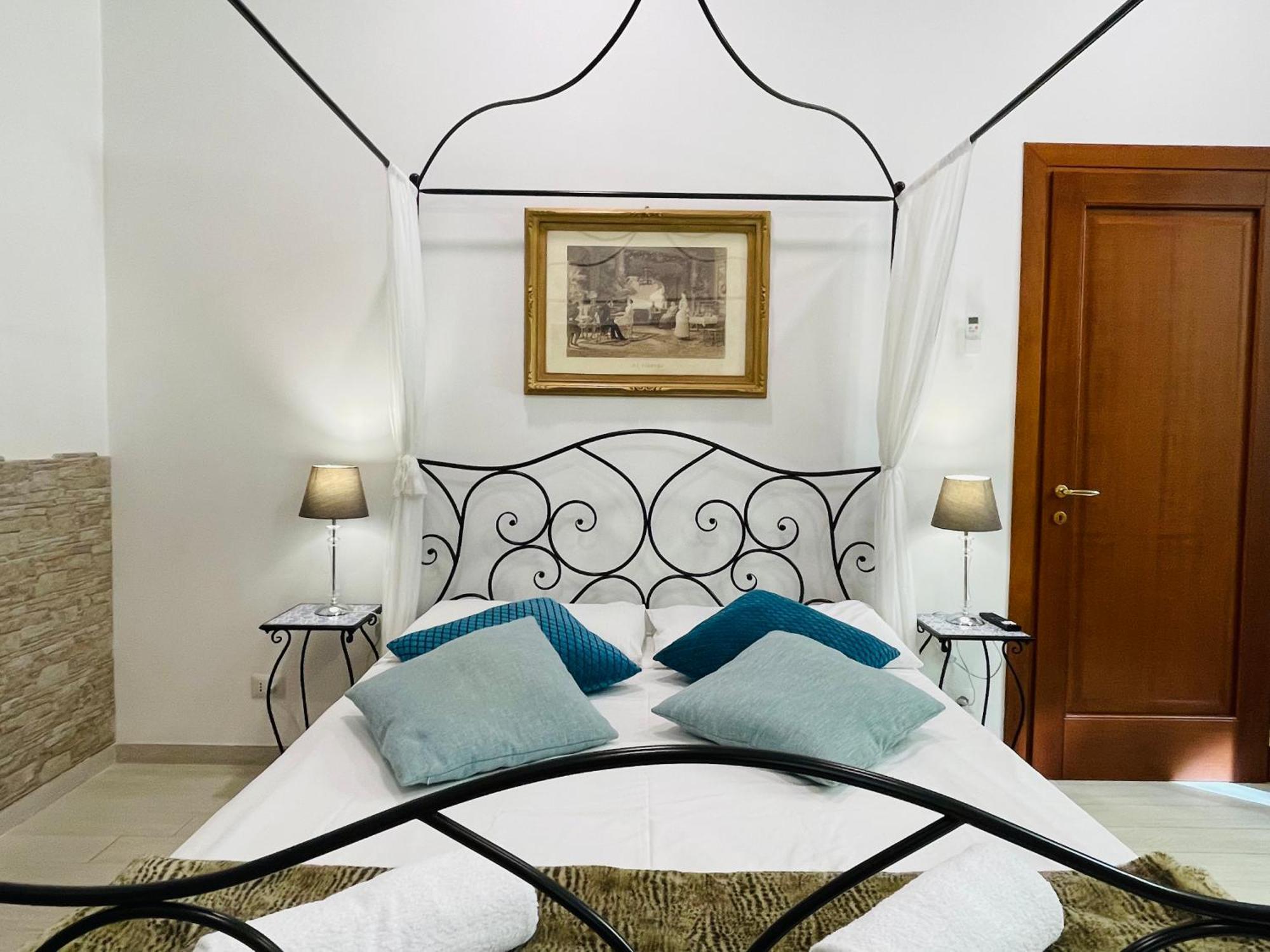 Colosseum-Apartments Rzym Zewnętrze zdjęcie
