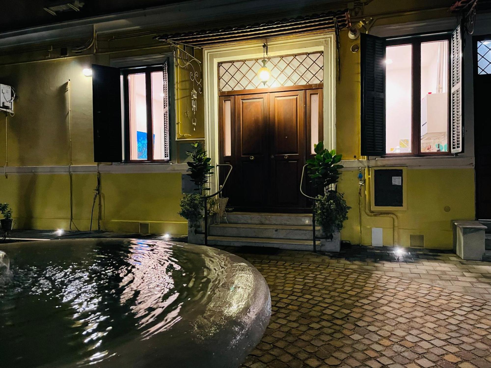 Colosseum-Apartments Rzym Zewnętrze zdjęcie