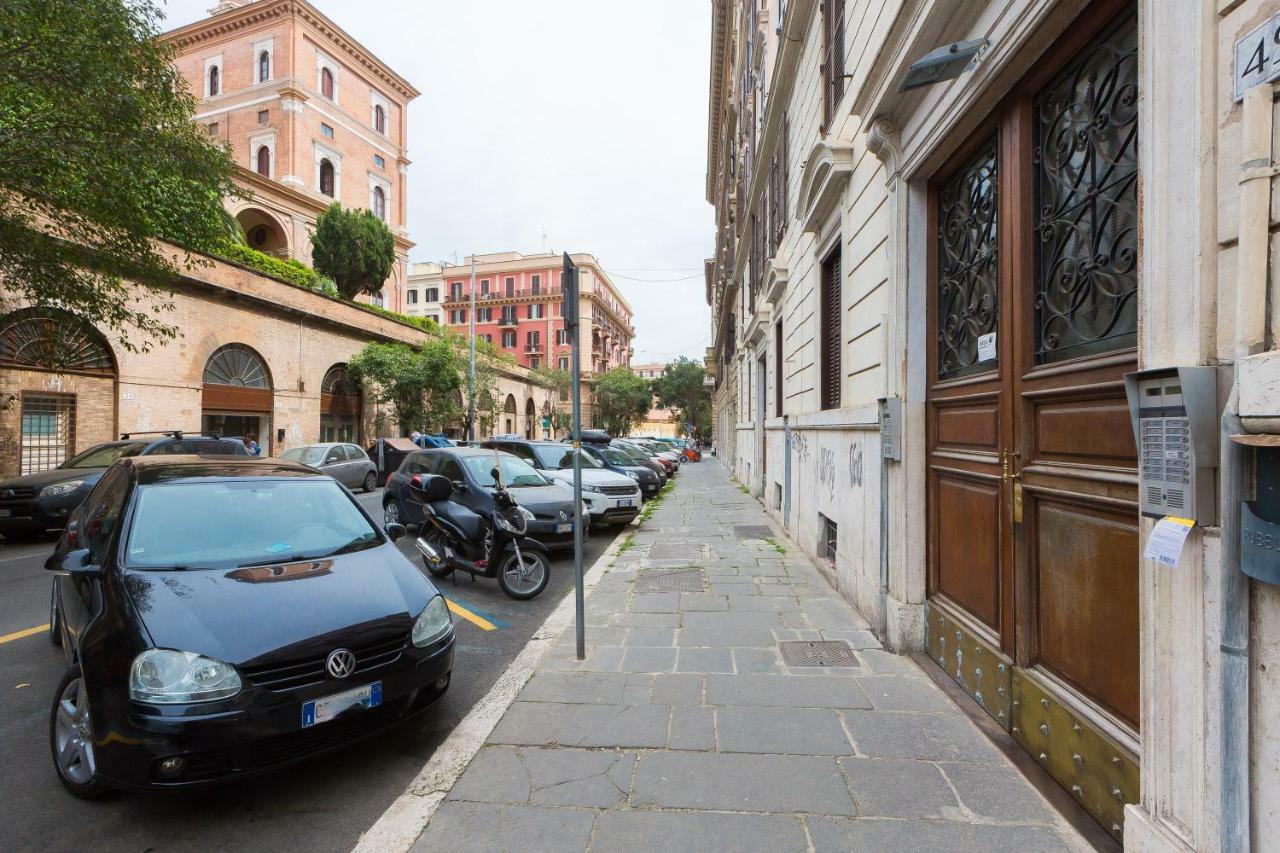 Colosseum-Apartments Rzym Zewnętrze zdjęcie
